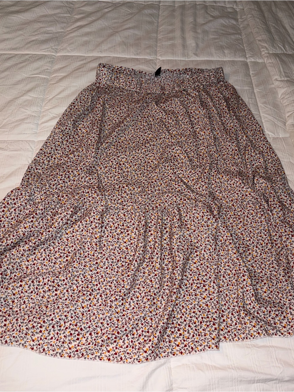 SHEIN Cream Maxi Skirt with Pink & Orange Floral Ditsy Print